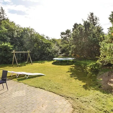 Five-bedroom Holiday In Σπίτι διακοπών Blåvand