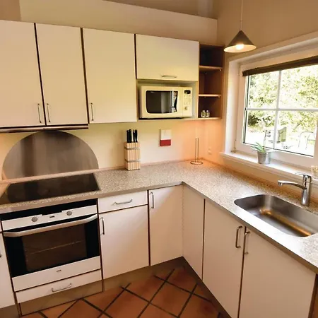 Five-bedroom Holiday In Blåvand